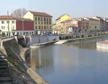 Olona Place